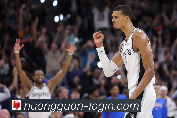 雷霆森林狼强强对话一触即发 NBA常规赛冲刺阶段季后赛席位争夺全面升温 雷霆森林狼强强对话一触即发 NBA常规赛冲刺阶段季后赛席位争夺全面升温